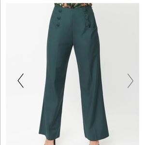 Unique Vintage Dark Green Wide Leg Pants
